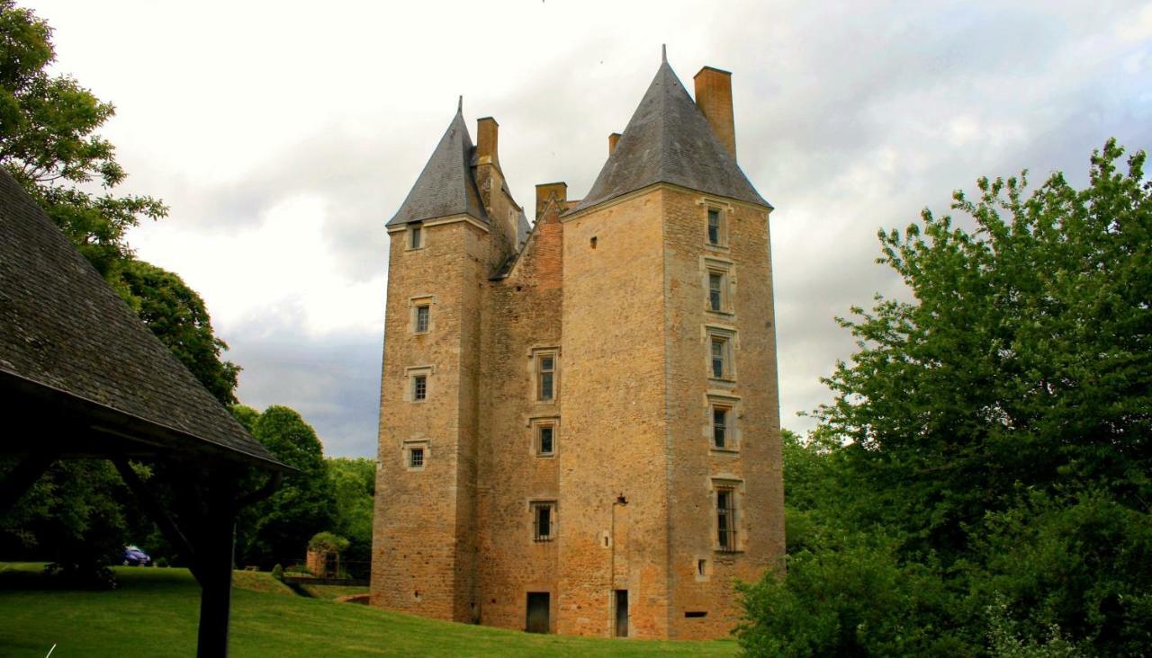 Logis De La Helberdiere Cossé-en-Champagne Eksteriør billede